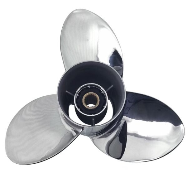 Yamaha 15-1/2 x 19 Outboard Propeller Stainless Steel 3 Blade 150-300HP 15 Tooth RH Saltwater Series XL