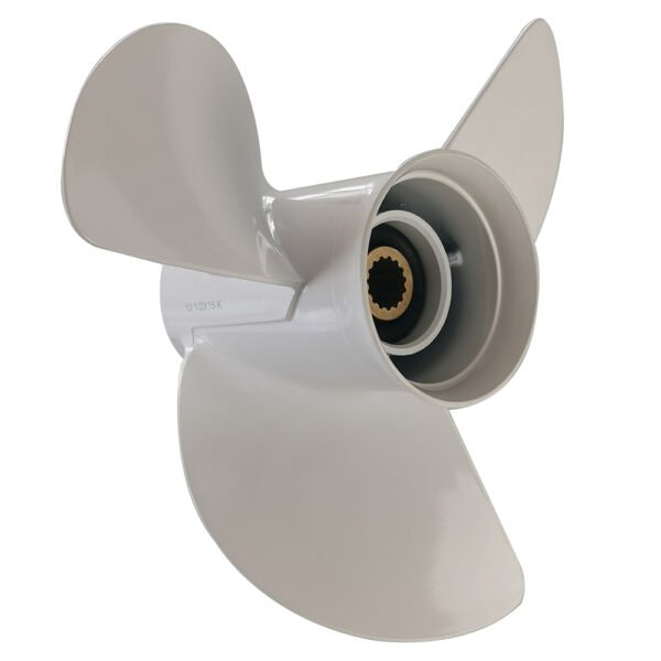 Yamaha 13-1/4x17 Aluminum Propeller Replacement 3 Blade 15 Tooth LH 4-1/4" Gearcase 50-130HP Outboard Propeller