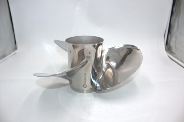 Mercury stainless steel propeller balance inspection