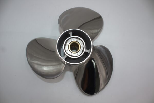 Mercury stainless steel propeller packaging and supply
